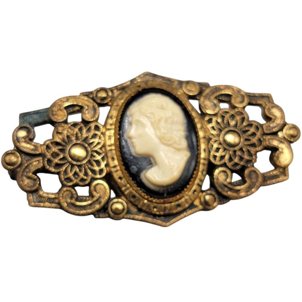 Edwardian Lucite Cameo Brooch Vintage Gold Tone Bar Style Left Faced Black/White